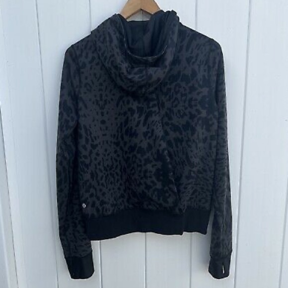 Lululemon Namaskar Hoodie - Picture 6 of 8